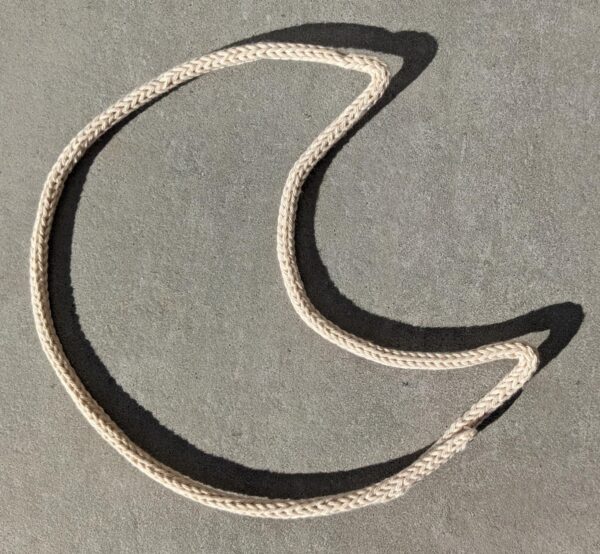 neutral moon
